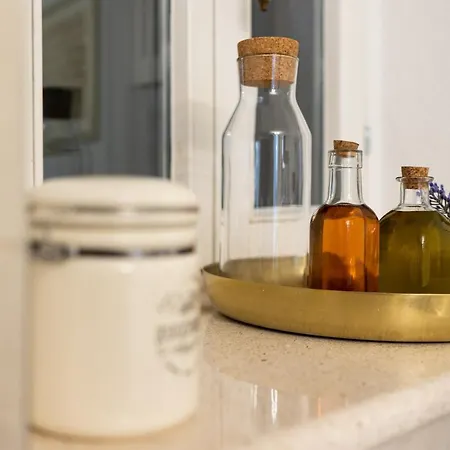 アパート Sounds Of