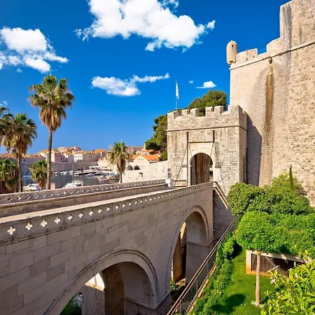 アパート Sounds Of